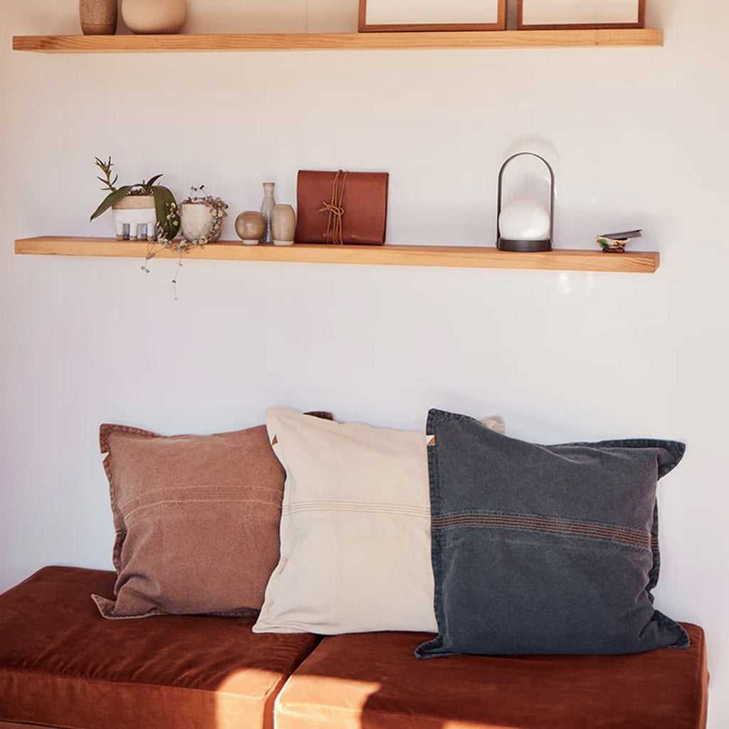 Camp in Cushion | Angora | 65 x 65 - Collector Store