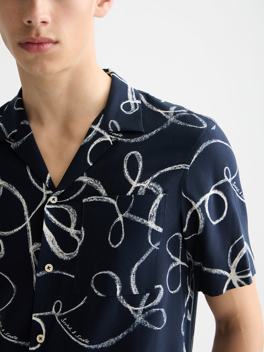 Printed short sleeved shirt - Ribbon - Collector Store Sydney