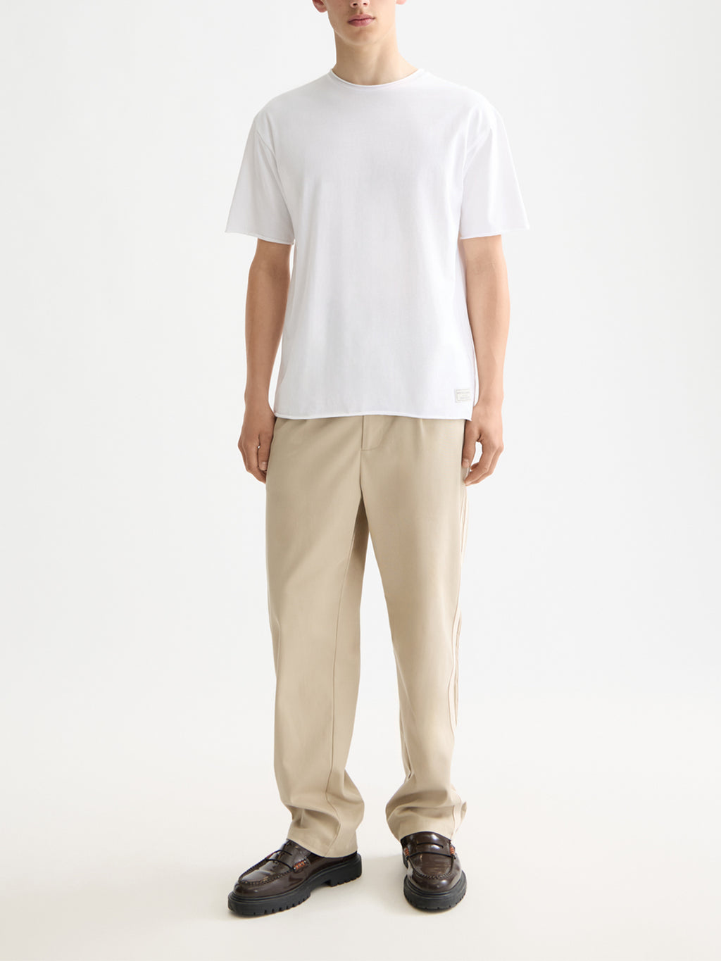 Raw edge t-shirt white - Collector Store Sydney