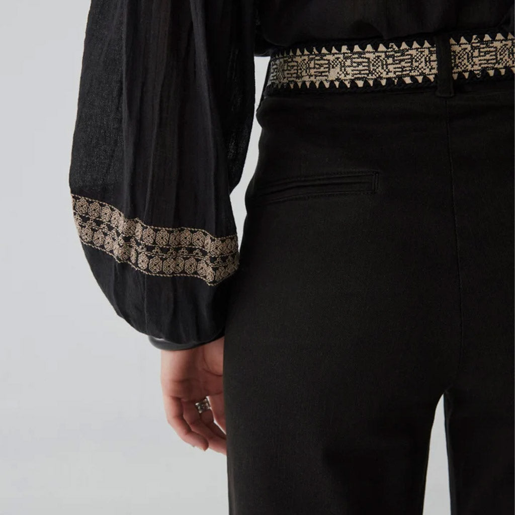 Maison Hotel - Tina - Madurai Blouse - Collector Store