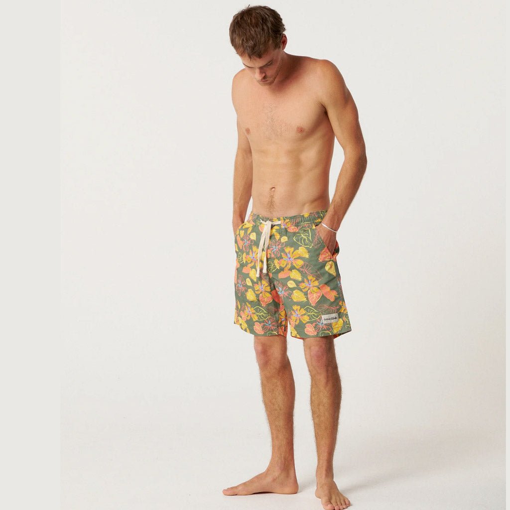 TCSS - FREQUENCY RESORT TRUNK 17” - GREEN - Collector Store Sydney