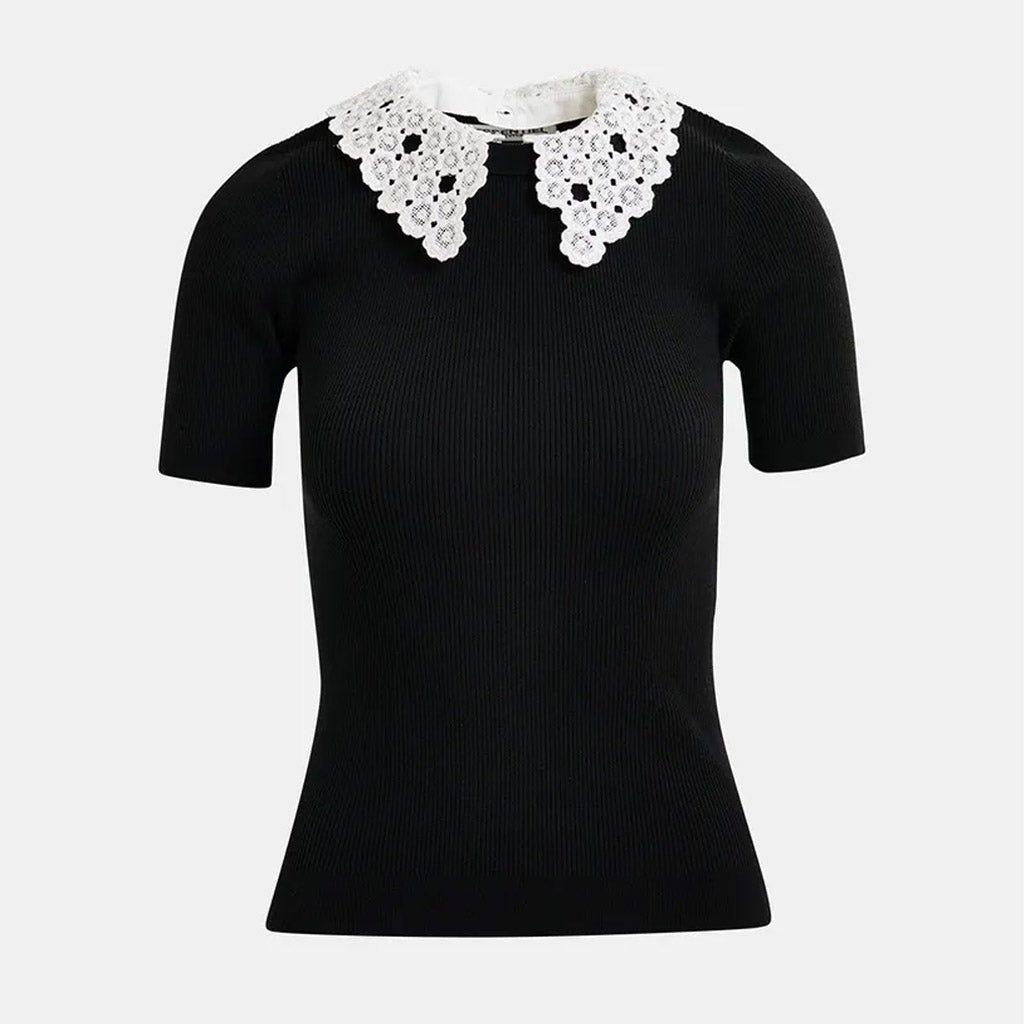 Essentiel Antwerp | HALAMO Black ribbed knitted polo top with removable lace collar - Collector Store