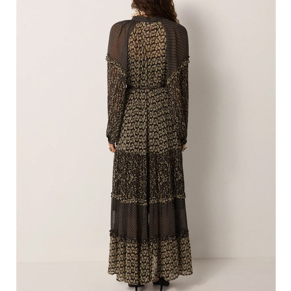 Maison Hotel - Eulalia Dress- Black