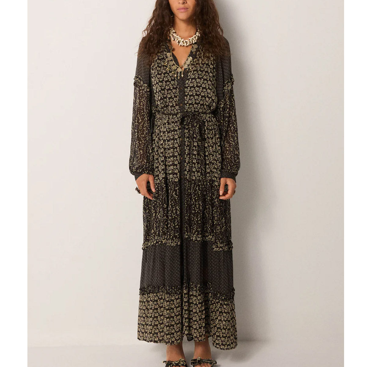 Maison Hotel - Eulalia Dress- Black