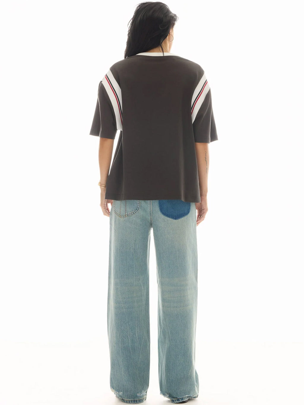 Tales : Exaggerated Eagle Sports Tee
