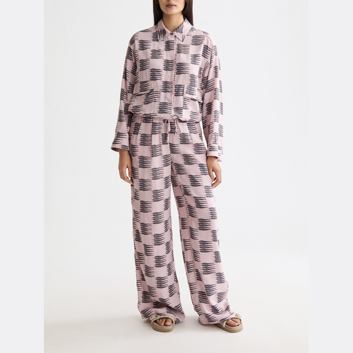 Eleni wide fit pants - Feather block - Collector Store Sydney