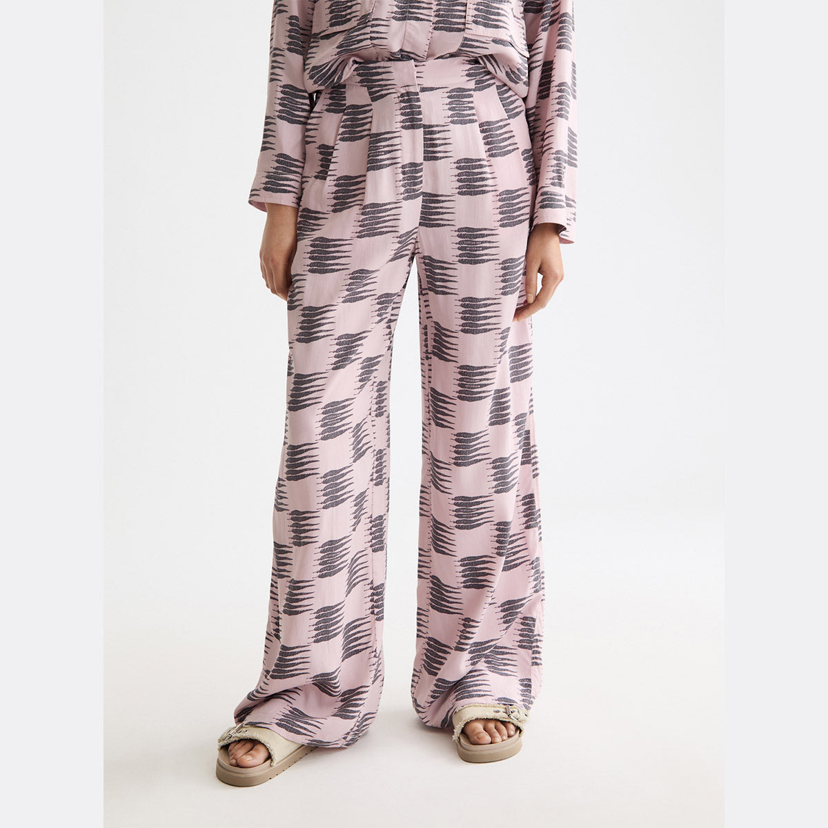 Eleni wide fit pants - Feather block - Collector Store Sydney