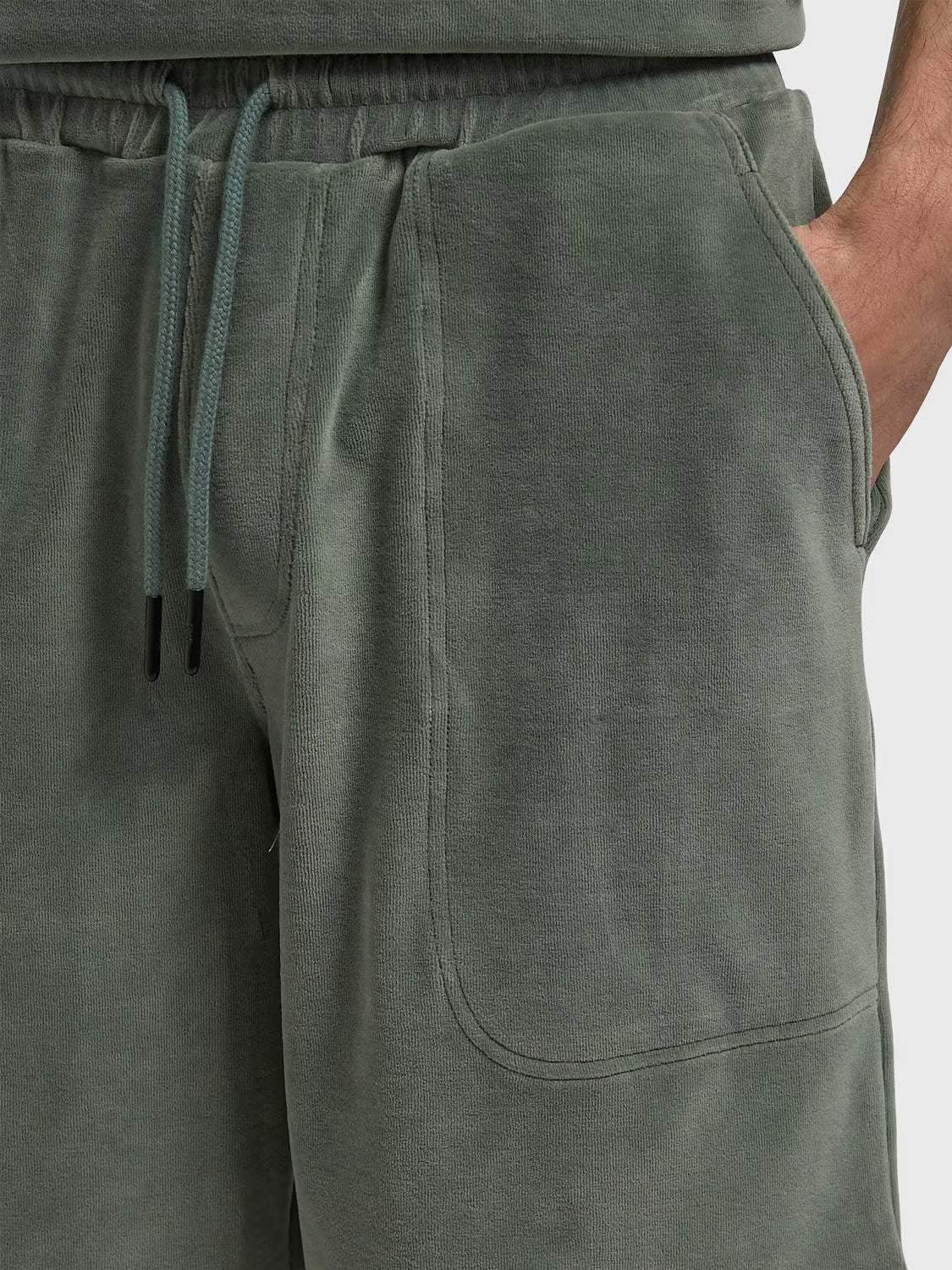 OAS -  Nicola Shorts - Velour Green
