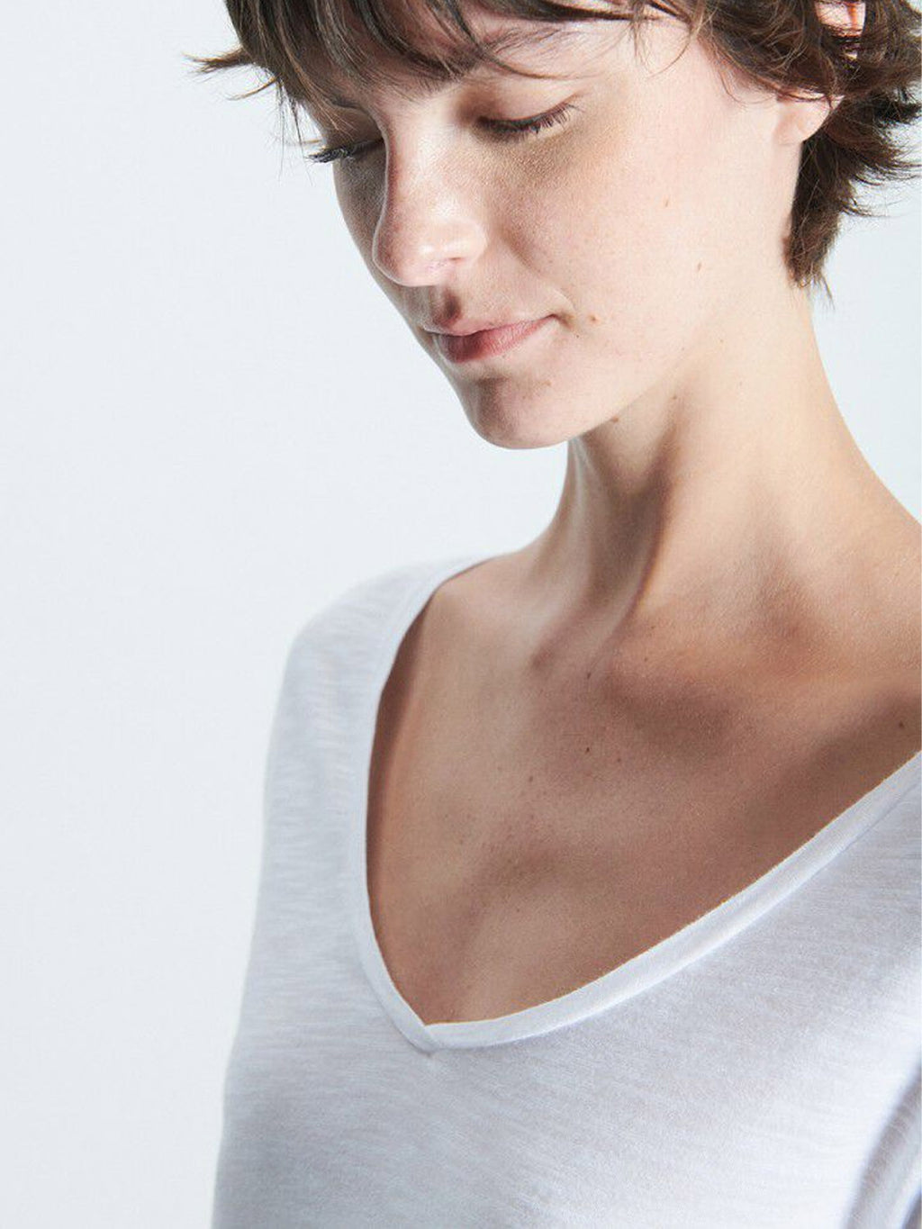 American Vintage Jacksonville Long Sleeve V-Neck Tee White
