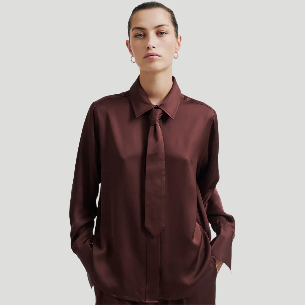 Second Female Livo Classic Shirt- Bitter Chocolate - Collector Store