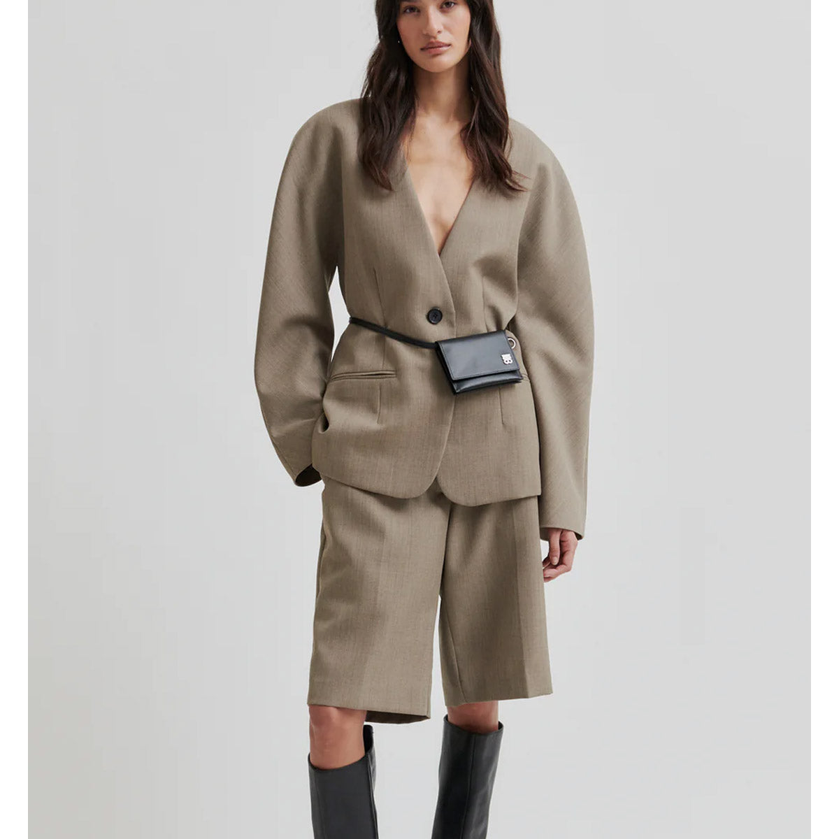 Second Female Levelup longline short in mid brown melange - Collector Store Sydney