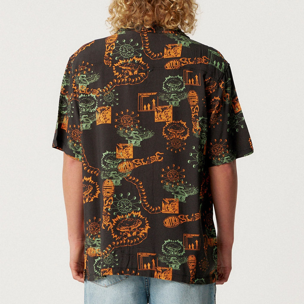 TCSS - MADNESS RESORT SS SHIRT - BLACK - Collector Store Sydney