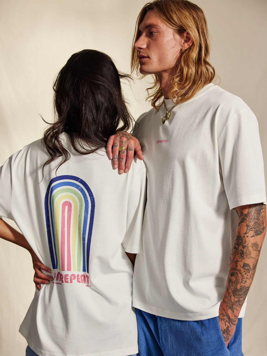 Aveny - Berkeley Tee - On Repeat - Almost White