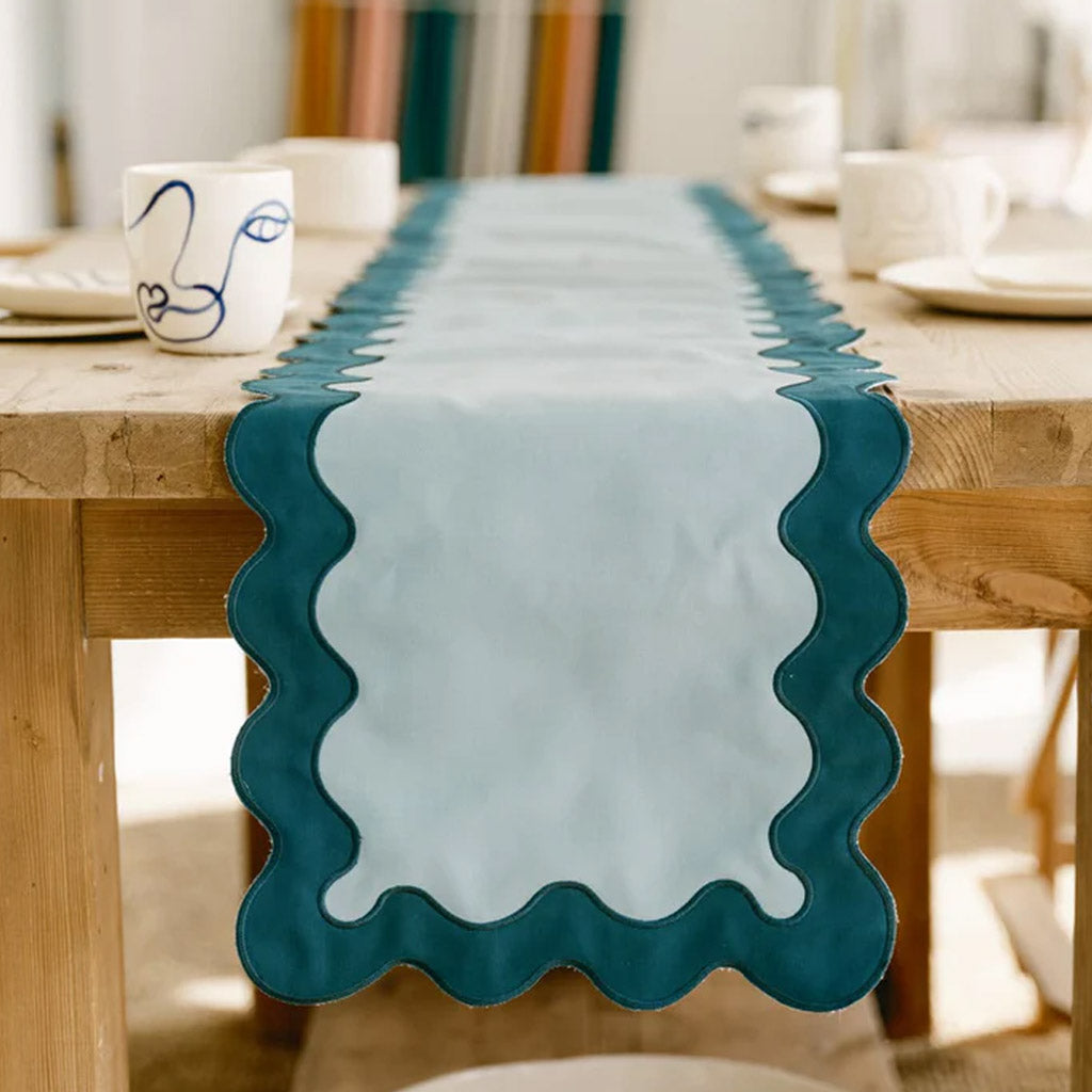 TABLE RUNNER - RIVIE GREEN - Collector Store