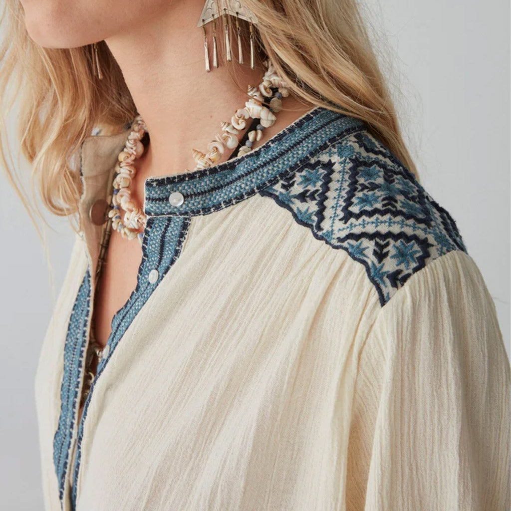 Maison Hotel - Beth Blouse Wandering Sapphire - Collector Store