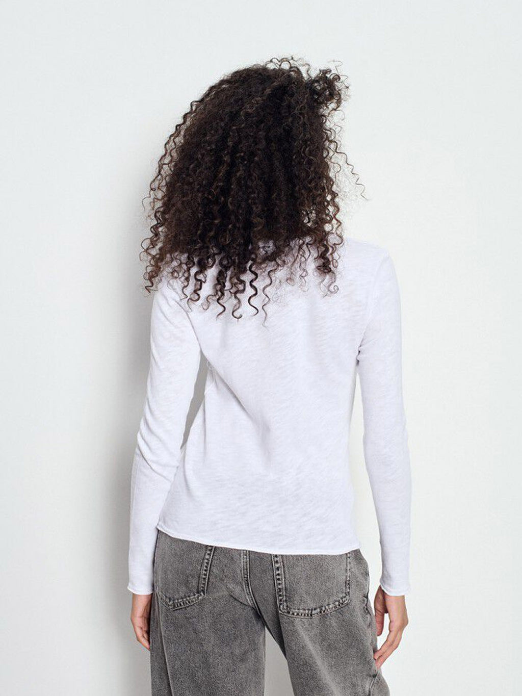 American Vintage  Sonoma Long Sleeve Scoop Neck Tee - White