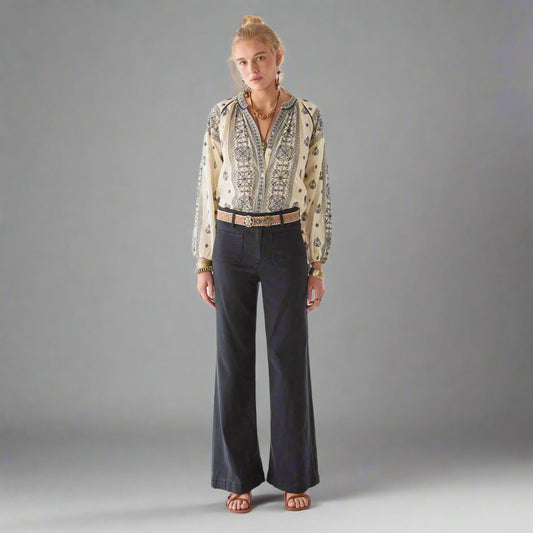 Maison Hotel : STEPHANIE BLOUSE - Off White - Collector Store