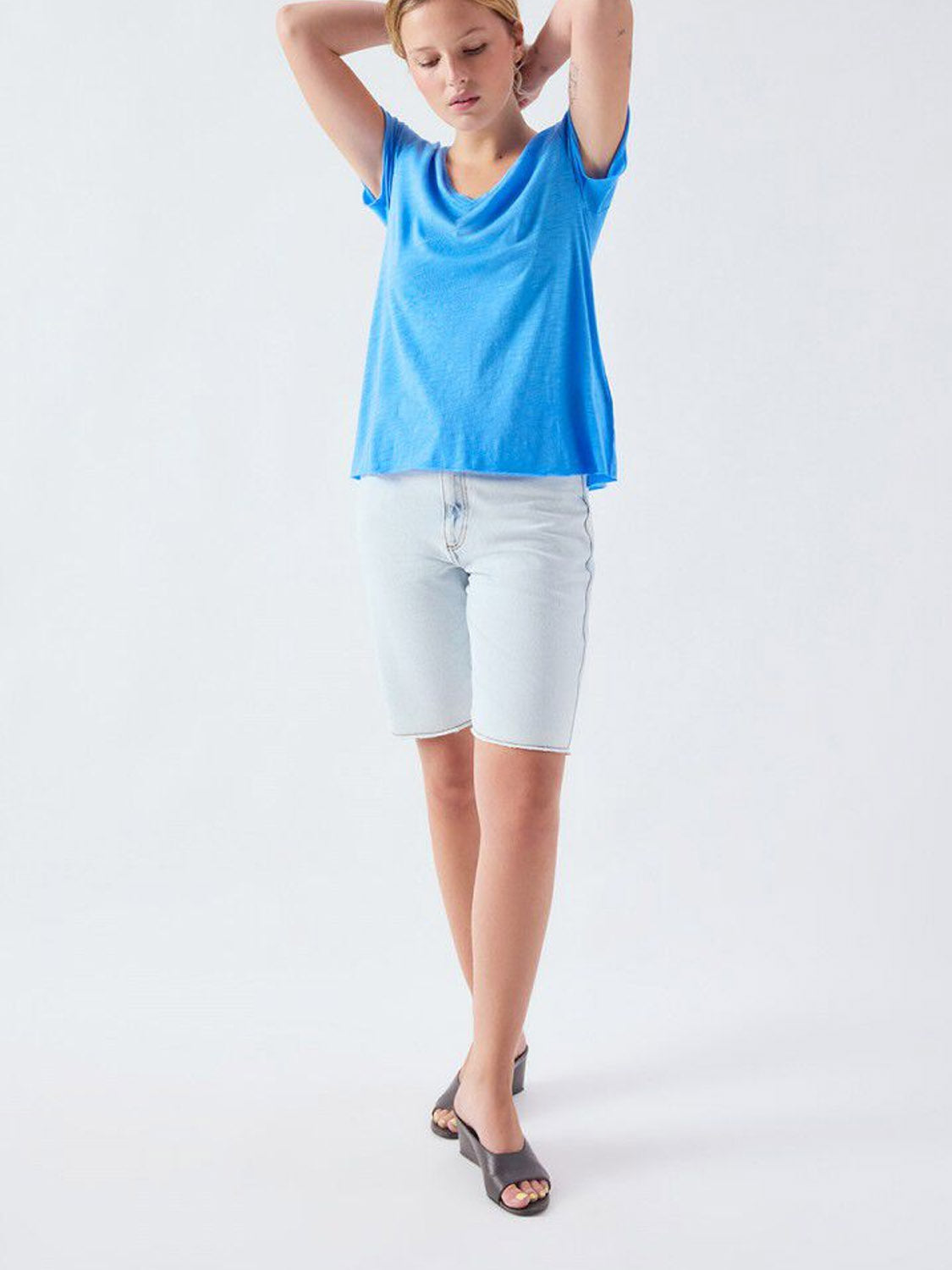 American Vintage Jacksonville  V Neck Tee - Vintage Sea