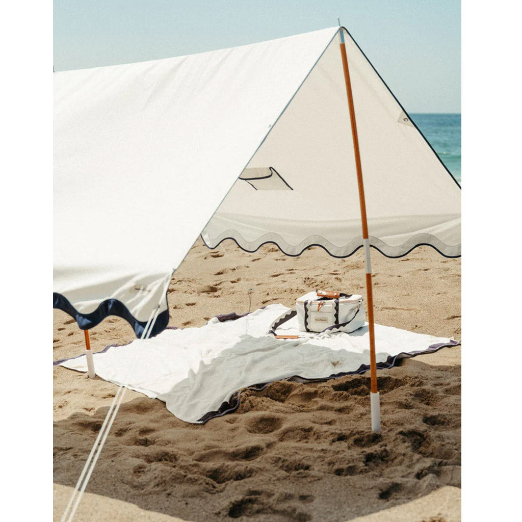 THE BEACH BLANKET - RIVIE WHITE - Collector Store