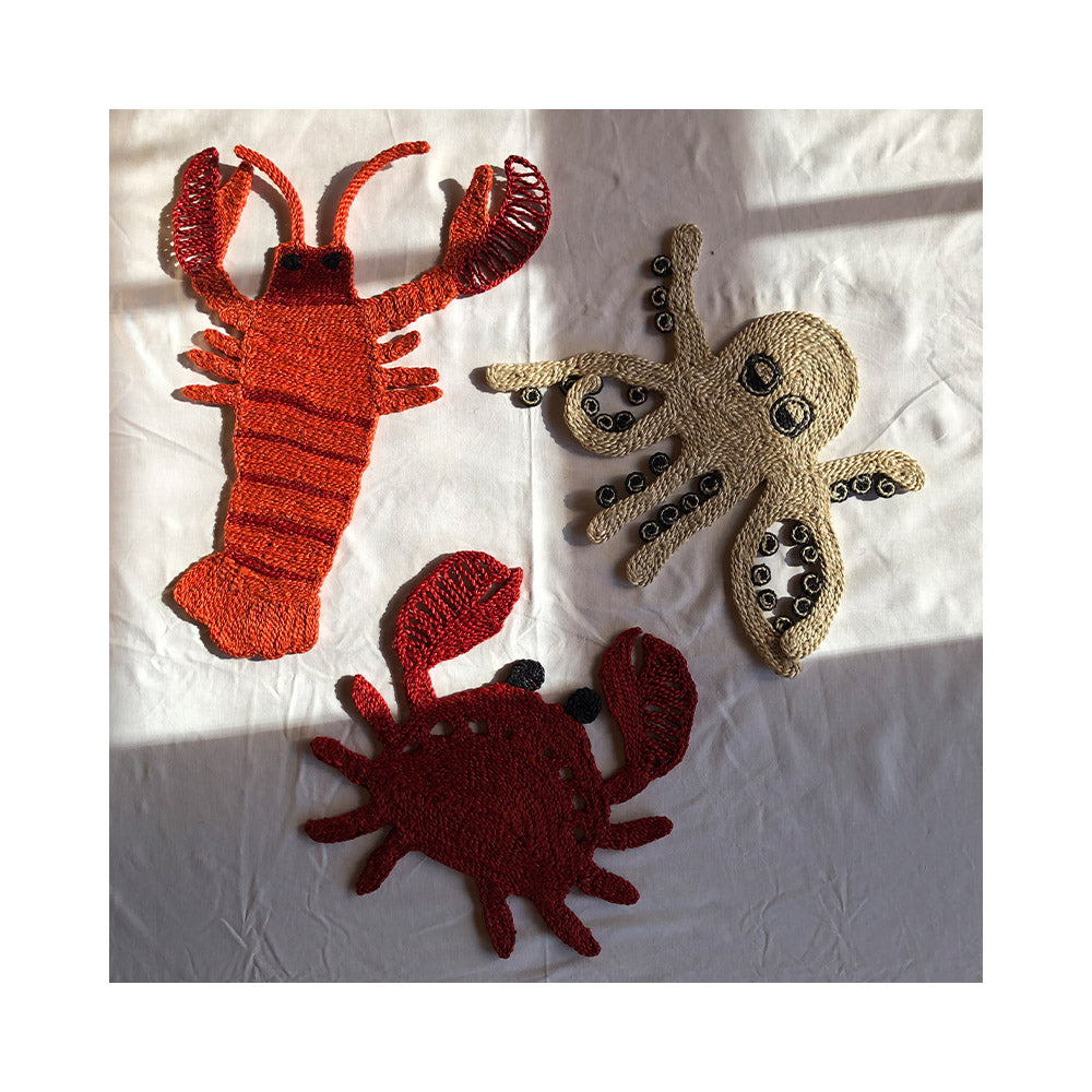 The Jacksons Woven Crab Placemat - Collector Store